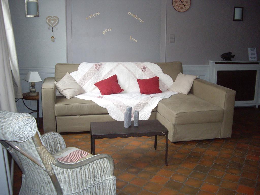 Meuble De Tourisme Le Gilliard Villa Chavanges Cameră foto