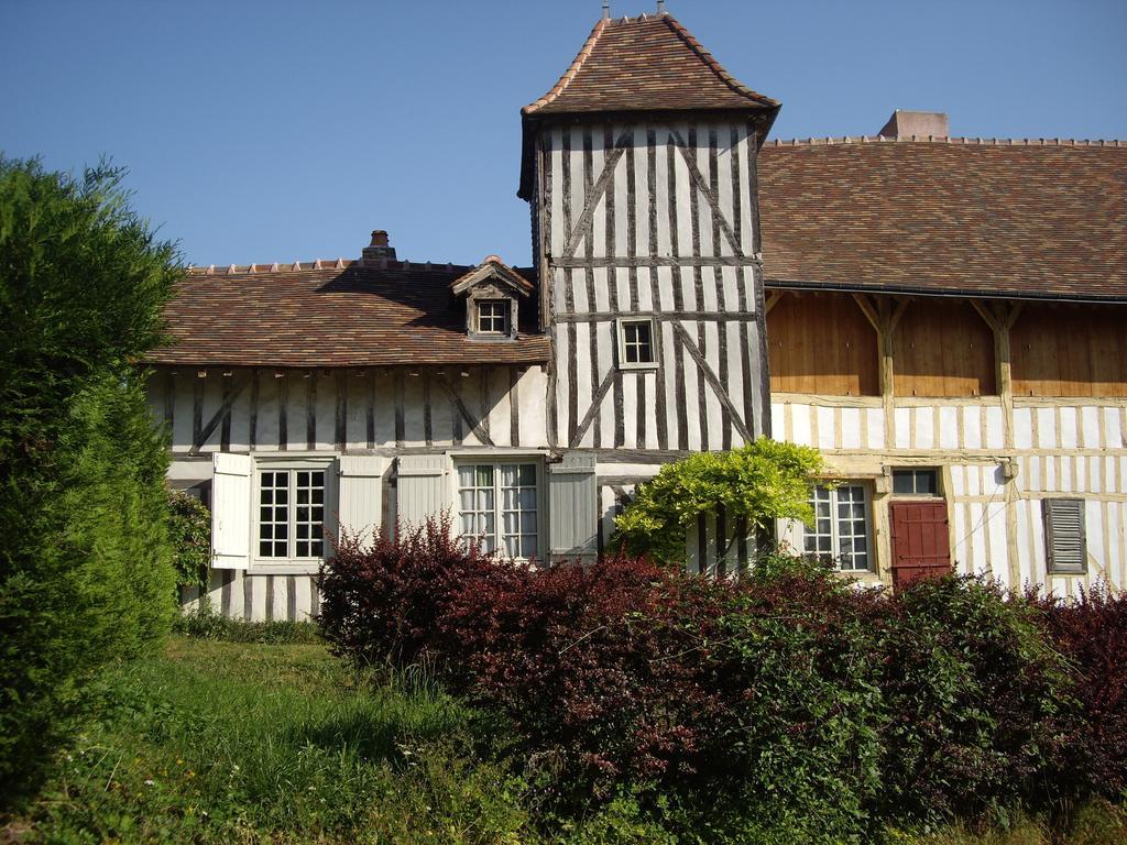 Meuble De Tourisme Le Gilliard Villa Chavanges Cameră foto